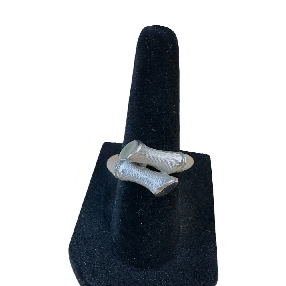 Trifari Silver Tone Bypass Ring Textured Bamboo Style Size 7.5 Vintage - Picture 2 of 14